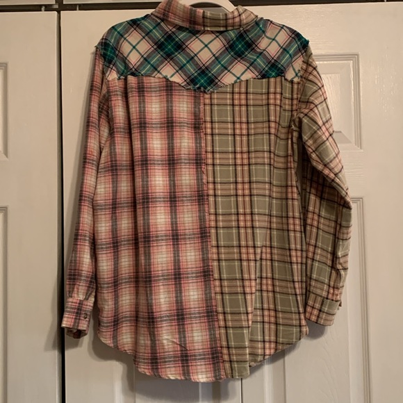 Pol, patchwork flannel button down shirt, size medium, NWOT - Picture 4 of 11
